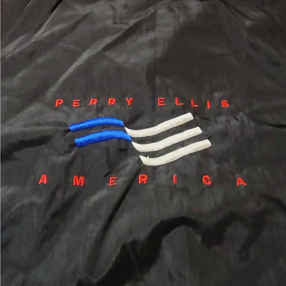 Perry Ellis Zip Up Nylon Jacket - Picture 4 of 6